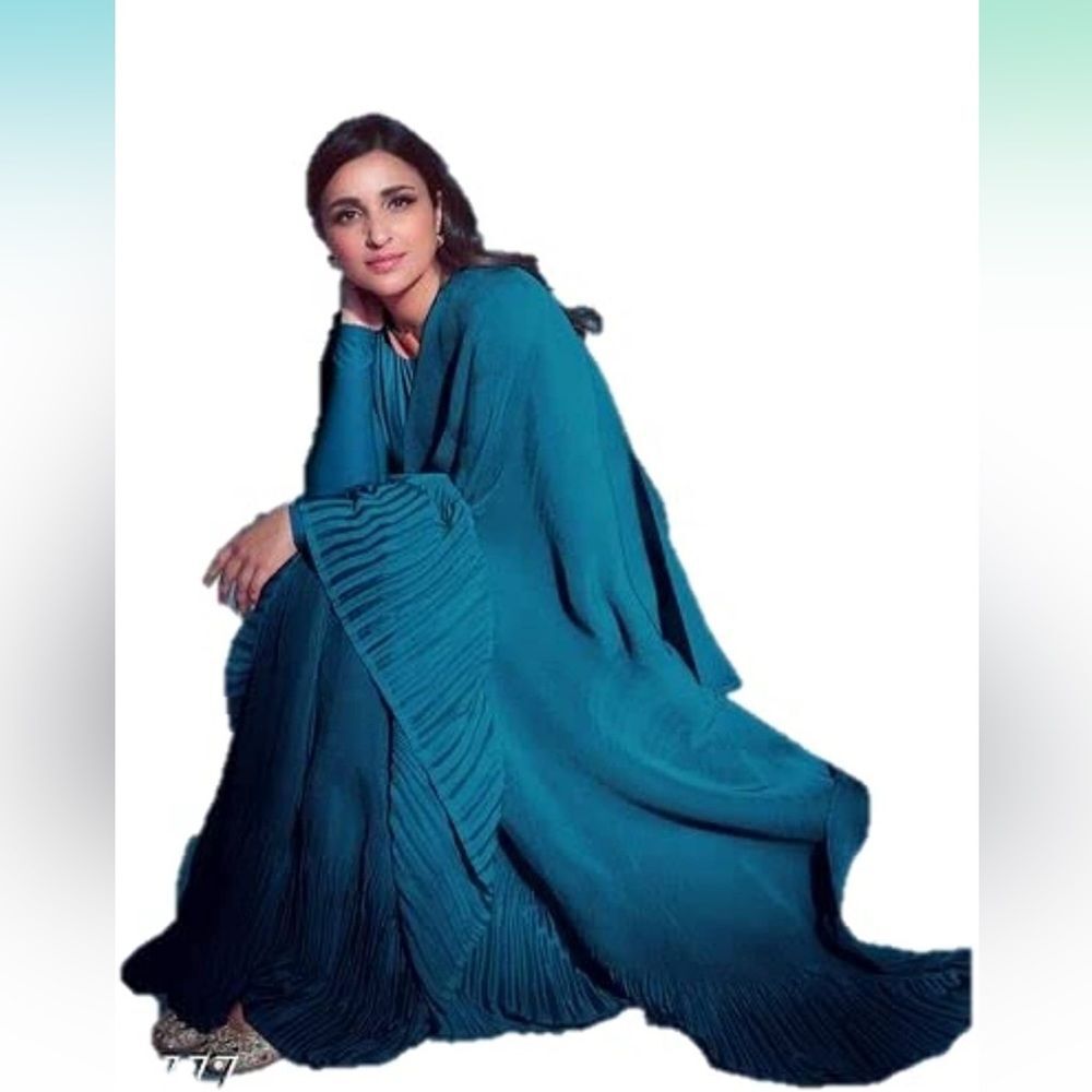 Pleated Satin Saree‎ with satin blouse material